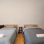 Terraco 26 - 8br Sleeps 22, Garden & Terrace, Near Lisbon & Beaches 빌라 *