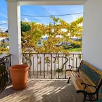 Villa Terraco 26 - 8br Sleeps 22, Garden & Terrace, Near Lisbon & Beaches