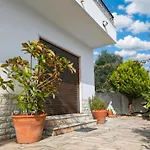 Villa Terraco 26 - 8br Sleeps 22, Garden & Terrace, Near Lisbon & Beaches