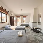 Terraço 26 - 8br Sleeps 22, Garden&terrace, Near Lisbon&beaches Villa Sobreda