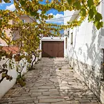 Terraço 26 - 8br Sleeps 22, Garden&terrace, Near Lisbon&beaches Sobreda
