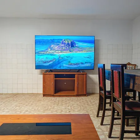 Villa Terraco 26 - 8br Sleeps 22, Garden & Terrace, Near Lisbon & Beaches