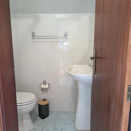 Terraco 26 - 8br Sleeps 22, Garden & Terrace, Near Lisbon & Beaches *