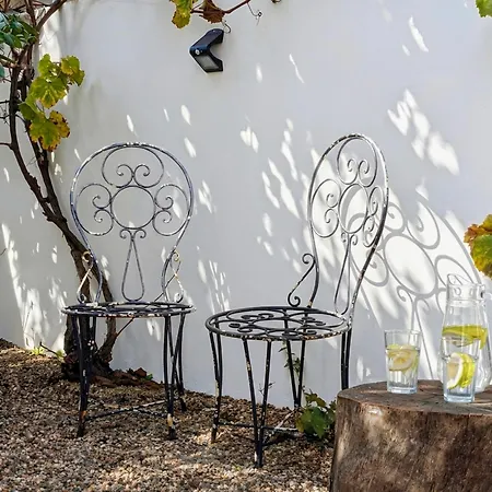 Villa Terraco 26 - 8br Sleeps 22, Garden & Terrace, Near Lisbon & Beaches *