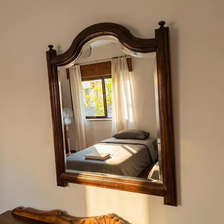 Terraco 26 - 8br Sleeps 22, Garden & Terrace, Near Lisbon & Beaches