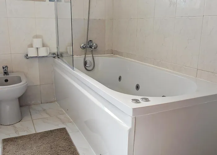 别墅 Terraco 26 - 8br Sleeps 22, Garden & Terrace, Near Lisbon & Beaches *